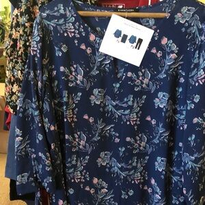 41 Hawthorn Navy Floral Blouse